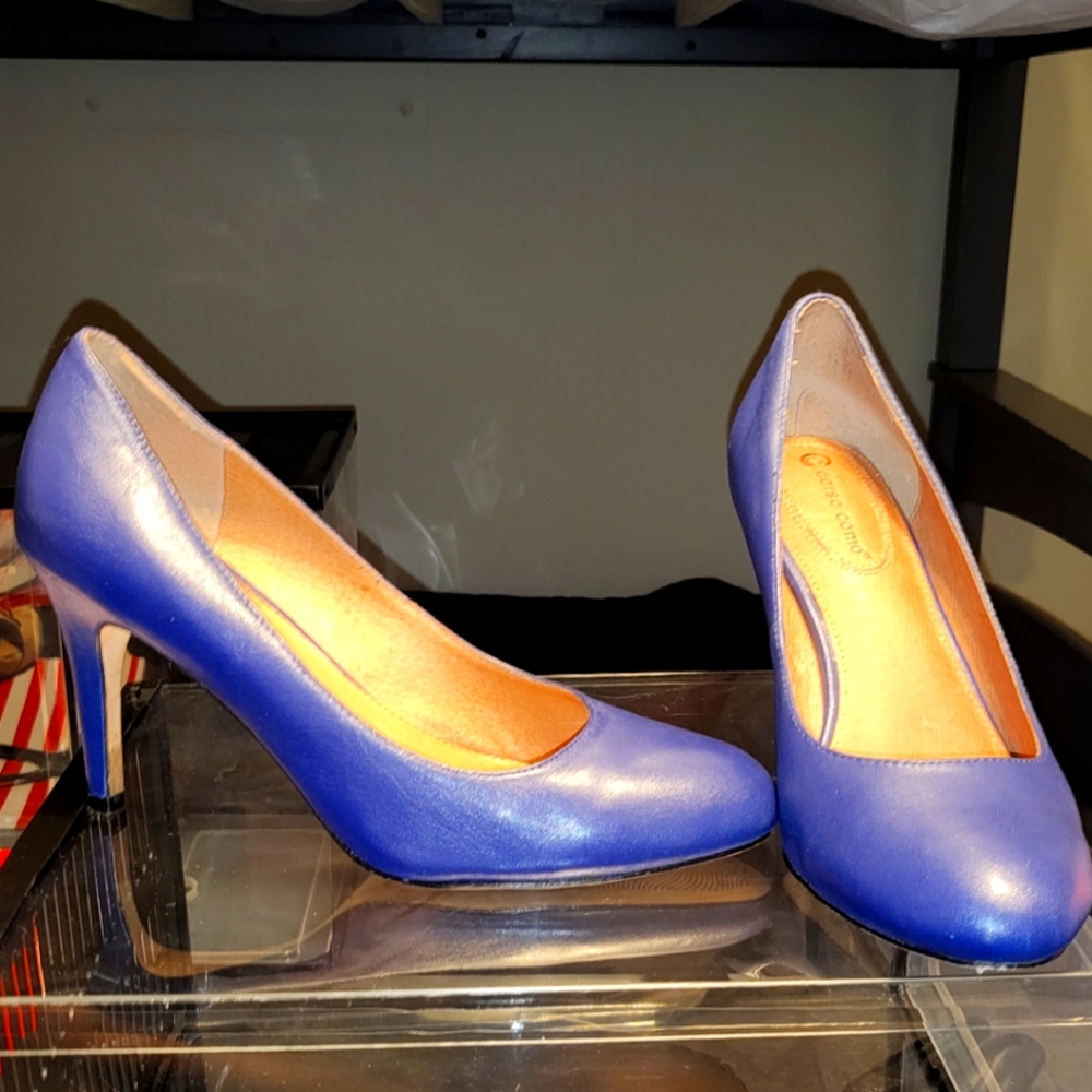 Blue Leather Pumps